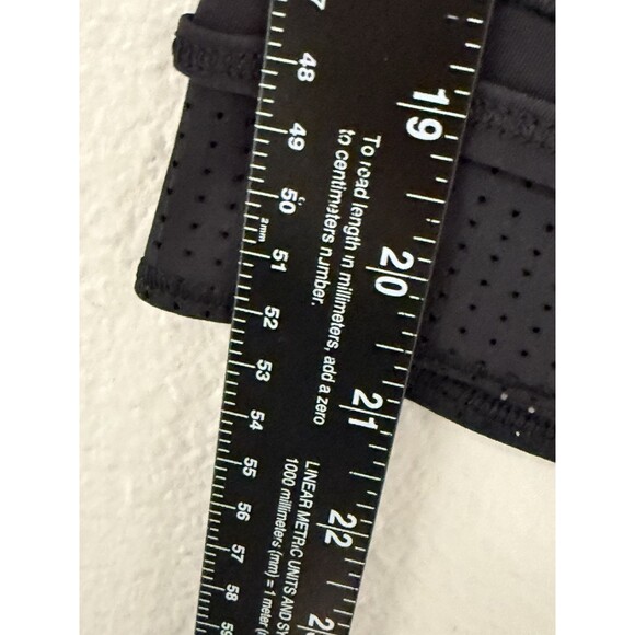 LULULEMON *RARE* Lab REPETITION CROP Mesh gold zipper Size 10 Solid Black Ruffle - Picture 9 of 13